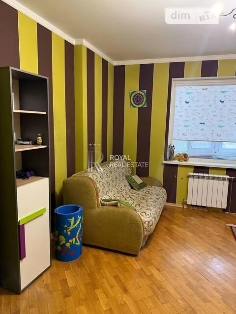 Продаж 8к квартири 85 кв. м на наб. Дніпровська 19 • ID 3485