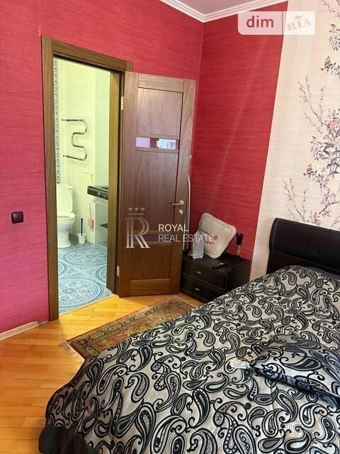 Продаж 8к квартири 85 кв. м на наб. Дніпровська 19 • ID 3485
