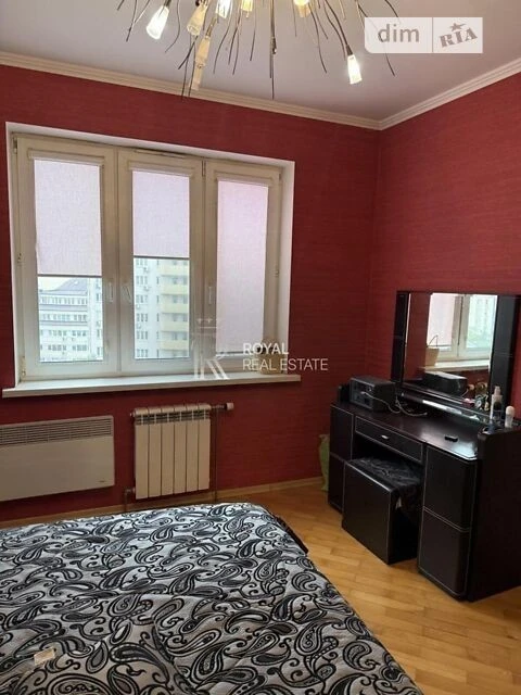 Продаж 8к квартири 85 кв. м на наб. Дніпровська 19 • ID 3485