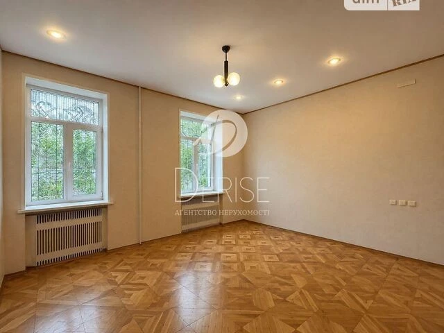 Продаж 2к квартири 54 кв. м на вул. Антоновича 12 • ID 34851