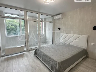 Продаж 2к квартири 45 кв. м на вул. Столичне шосе 4 • ID 348