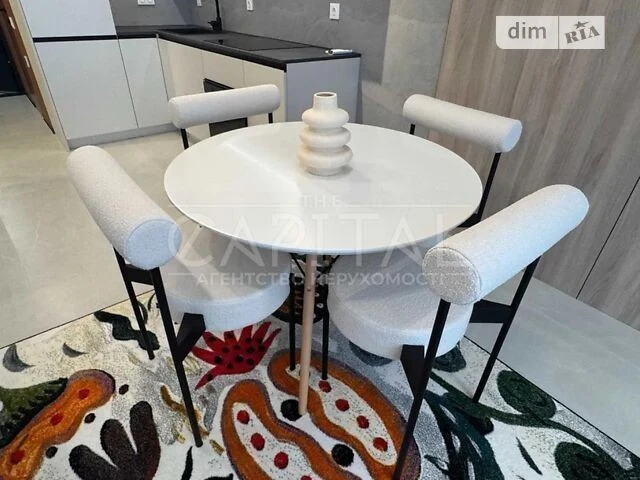 Продаж 1к квартири 38 кв. м на вул. Василівська 1 • ID 34852