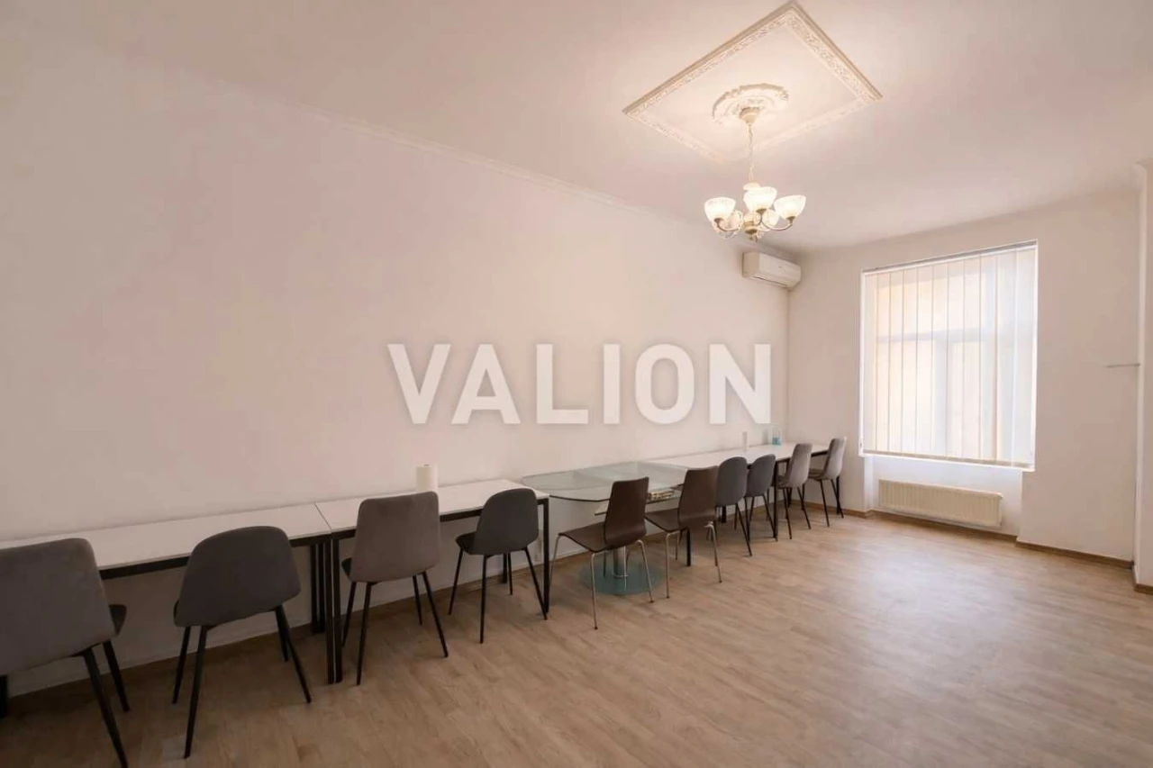 Sale of a 5-room apartment of 275 m², Tarasa Shevchenko Lane, 1