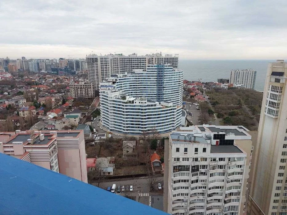 Продам квартиру в парке Юность - Аркадия.