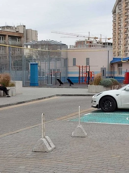 Продам квартиру в парке Юность - Аркадия.