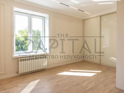 Продаж Дім Нижні сади
