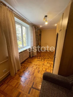 I am selling a two-room apartment in Ivan Kamyshev.