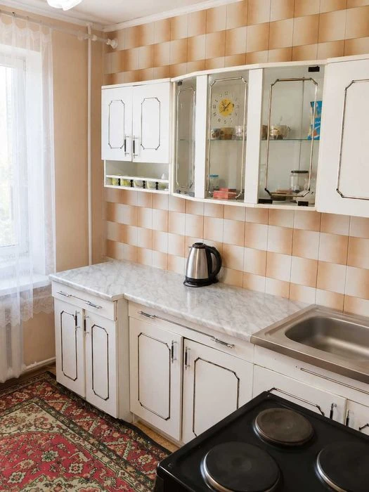 Продаж 1-к квартири ж/м Лівобережний 2, вул. Богомаза 192
