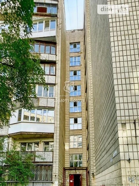 Продаж 1к квартири 29.5 кв. м на вул. Сім'ї Ідзиковських 17