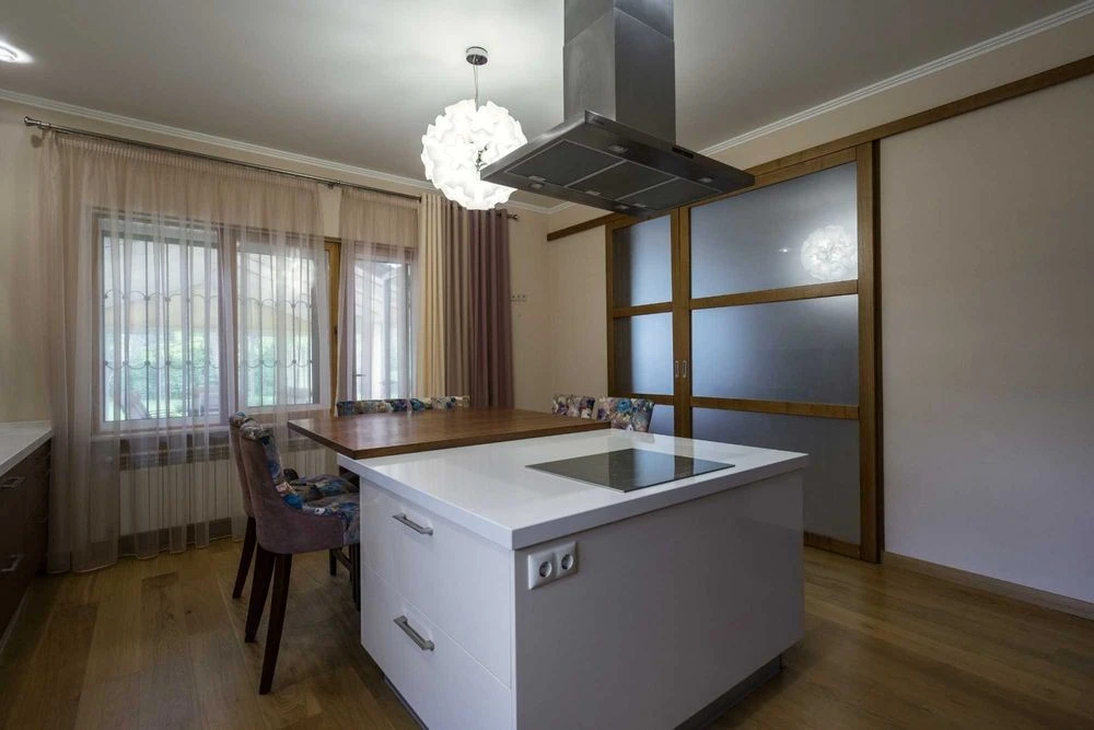Продам приватний будинок