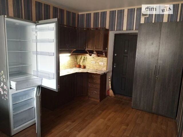 Здам в оренду кімнату на вул. Мілютенка 14А, кв. 167 довгост