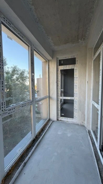 Sale of 1-room apartments 44 m/residential complex Great Britain/Oleny St.