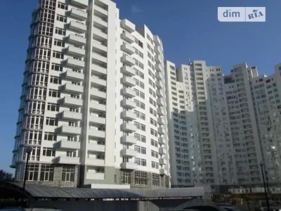 Продаж 1к квартири 45 кв. м на вул. пр-т Володимира Івасюка