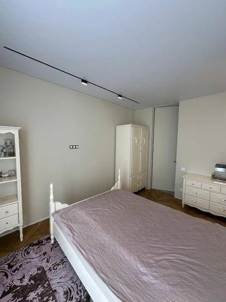 For sale 3-room apartment 85 m² 3/6c Mechnikova St. $350,000