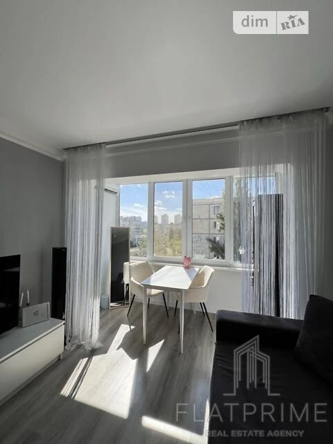 Sale of 1-room apartment 36 sq. m on Bereznyakivska Street 12 • ID 3