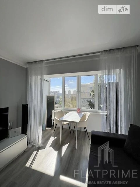 Sale of 1-room apartment 36 sq. m on Bereznyakivska Street 12 • ID 3
