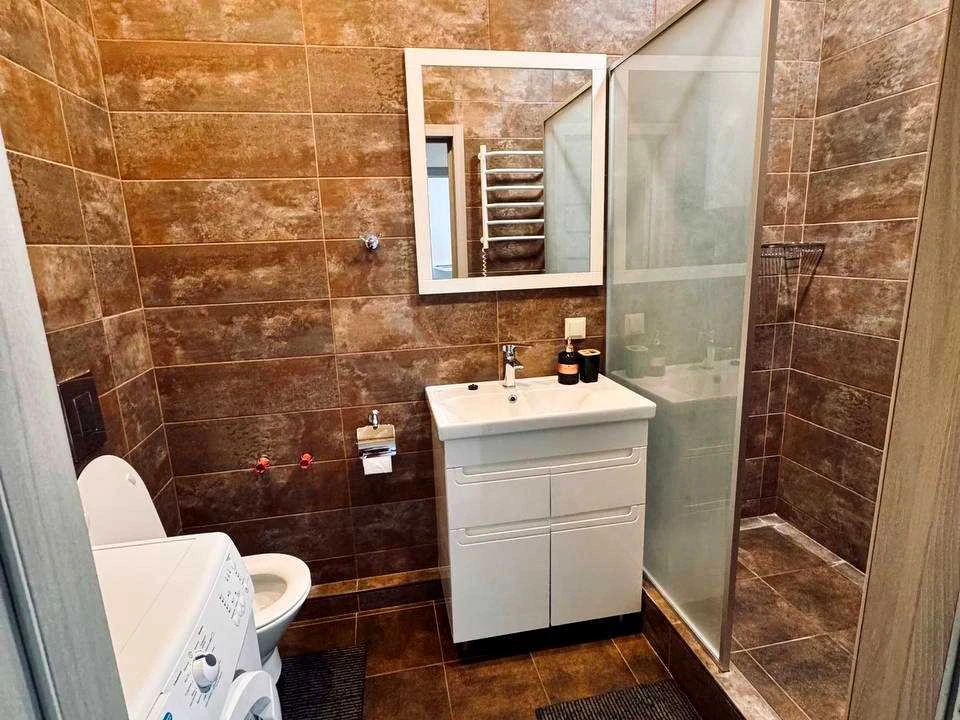 Apartment. Odesa, Valeria Samofalova St. (Kamanina), 16-A/