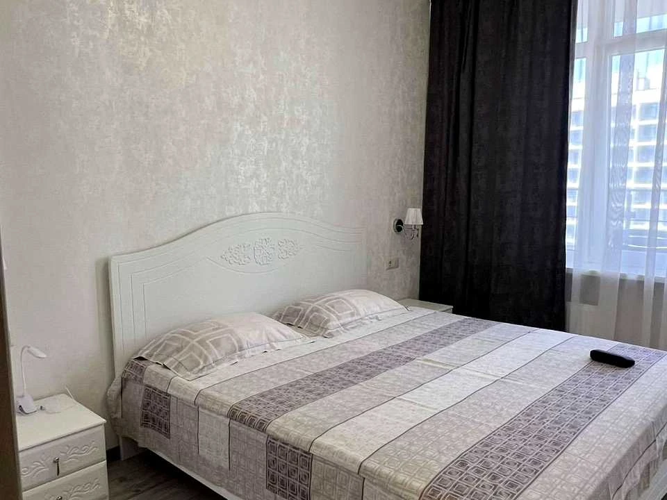 Apartment. Odesa, Valeria Samofalova St. (Kamanina), 16-A/