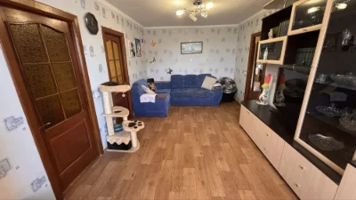 Продаж чотирикімнатної квартири в районі 3-міської лікарні.