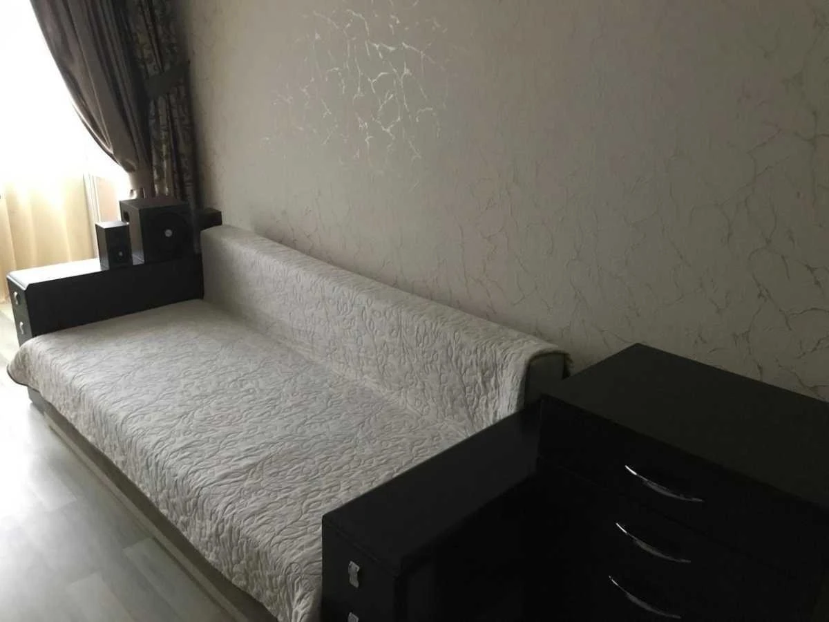 Оренда 2-кімнатної квартири 54 м², Миколи Ушакова вул., 12