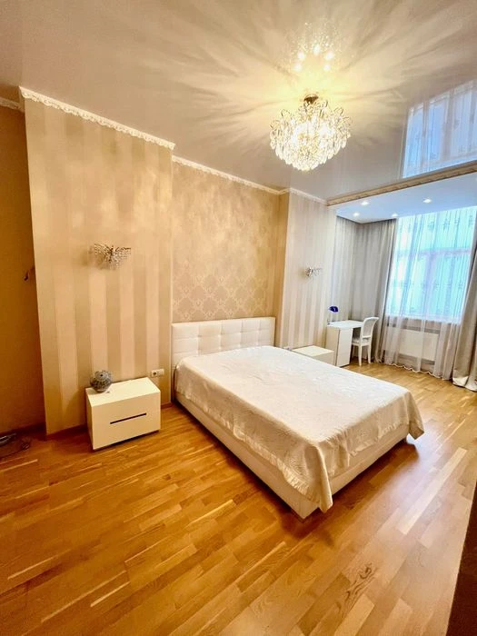 ЖК Фаворит. Ипподром. Продам 2к с ремонтом