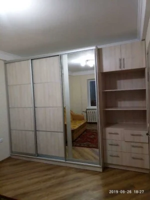 Оренда 1-кімнатної квартири 30 м², Європейська пл., Союзу, 8