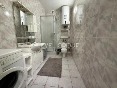 3K Yuriy Ilyenko (Melnykova) 74m renovated Metro Lukyanivs