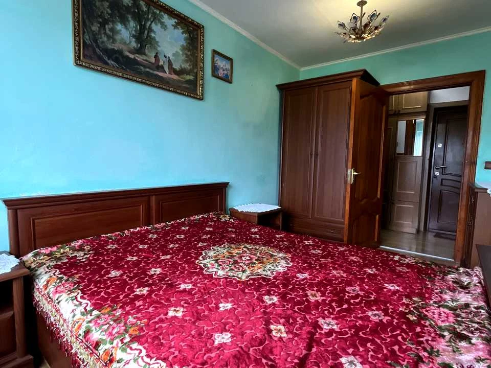 Квартира. Івано-Франківськ, набережна Василя Стефаника вул.