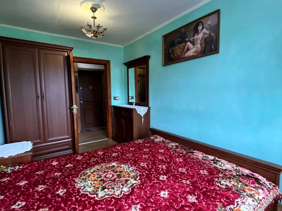 Квартира. Івано-Франківськ, набережна Василя Стефаника вул.