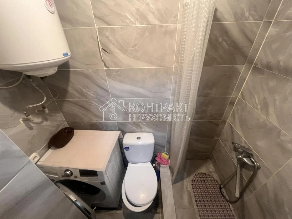 For sale 2-room apartment near the shopping center Frantsuzkyi Boulevard