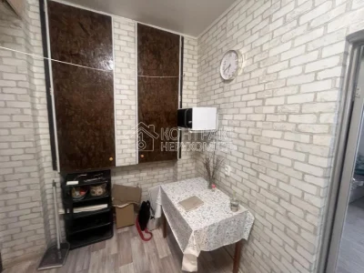 For sale 2-room apartment near the shopping center Frantsuzkyi Boulevard