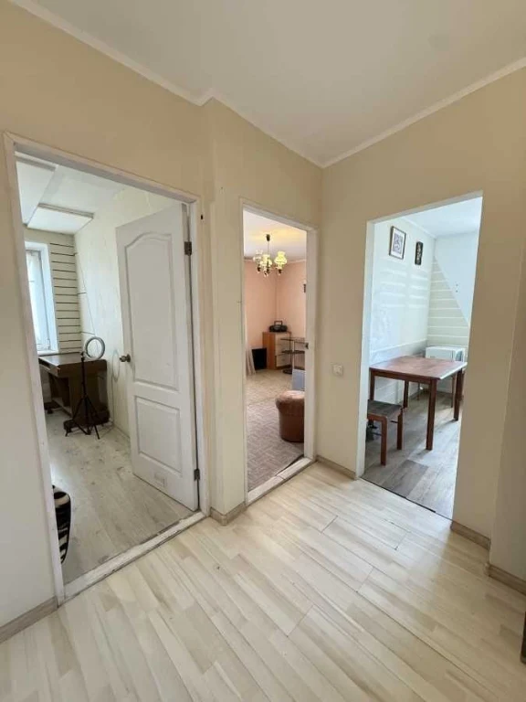 Продаж 3-кімнатної квартири 77 м², Азербайджанська вул., 16/