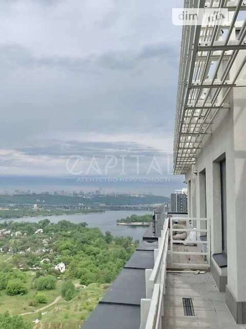 Продаж 5к квартири 180 кв. м на вул. Дніпровська наб. 16 • I