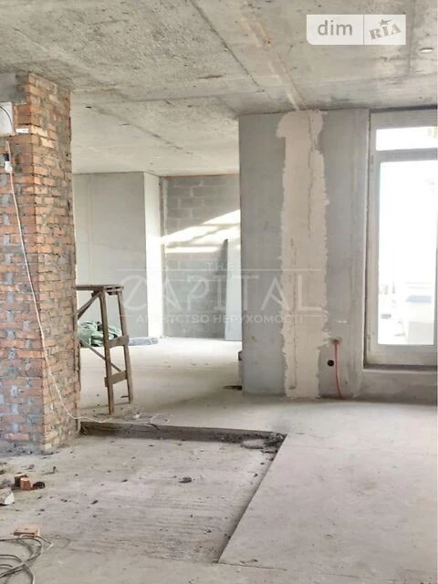 Продаж 5к квартири 180 кв. м на вул. Дніпровська наб. 16 • I