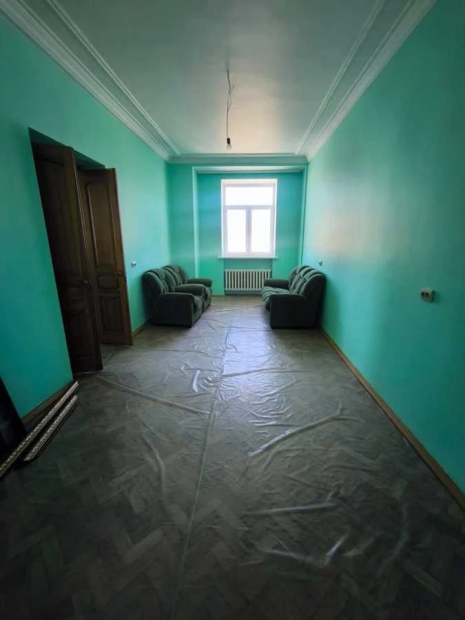 Продаж 5-кімнатної квартири 186 м², Пушкінська вул., 20А