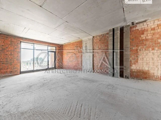 Продаж 3к квартири 186 кв. м на пер. Лук'яновський 3 • ID 34