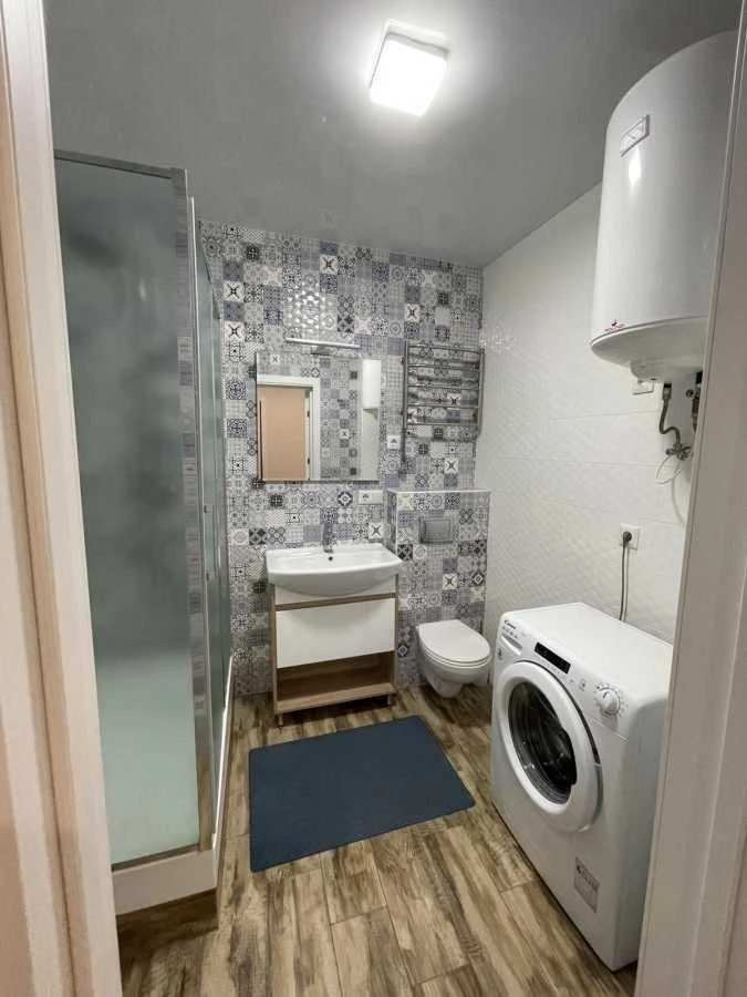 Продаж 2-кімнатної квартири 58.5 м², Європейська пл., Союза,