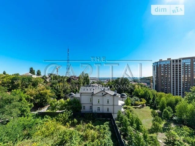 Продаж 3к квартири 347 кв. м на пер. Лук'яновський 2A • ID 3