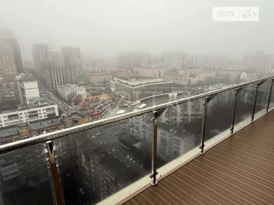 Продаж 3к квартири 119 кв. м на вул. Тодося Осьмачки 109 • I