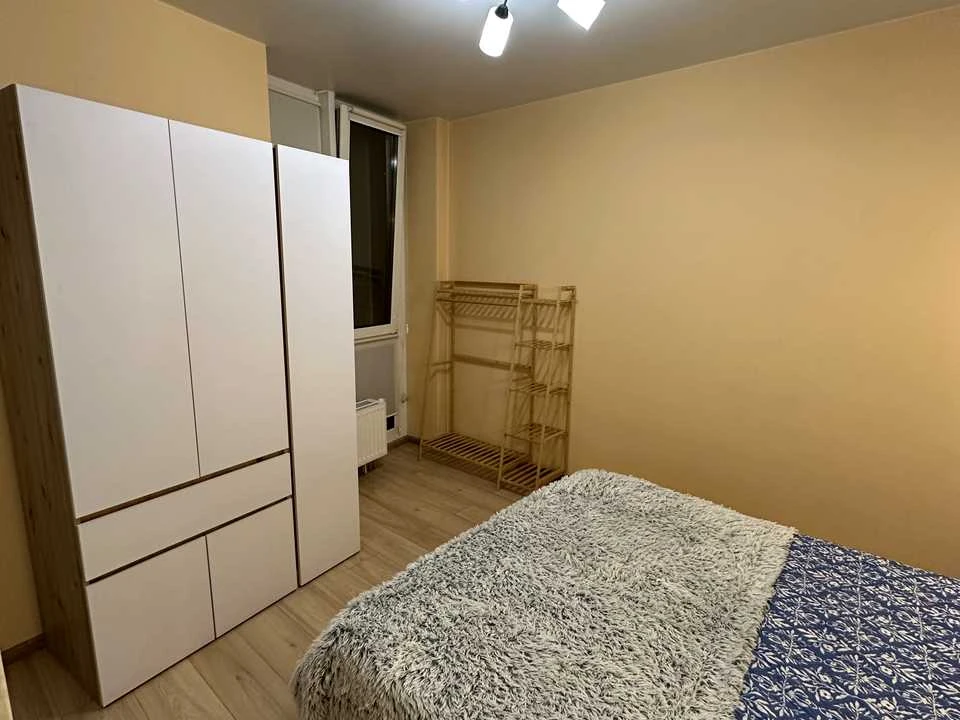Квартира. Київ, Зарічна вул., 2 к