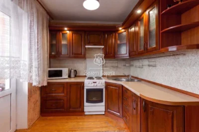 Продаж 1-кімнатної квартири 41.7 м², Лариси Руденко вул., 3Б