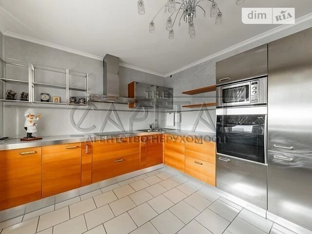 Продаж 4к квартири 250 кв. м на вул. пр-т Володимира Івасюка