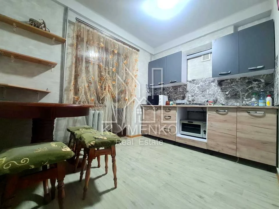 Квартира. Київ, Харківське шосе