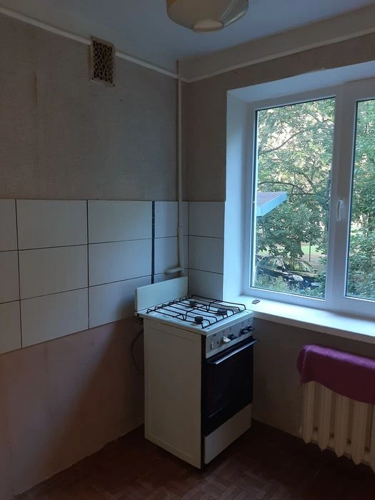 Selling a 2-bedroom apartment in Saltovka.