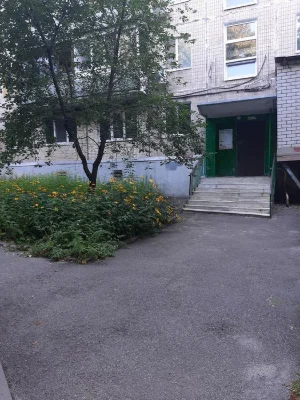 Selling a 2-bedroom apartment in Saltovka.