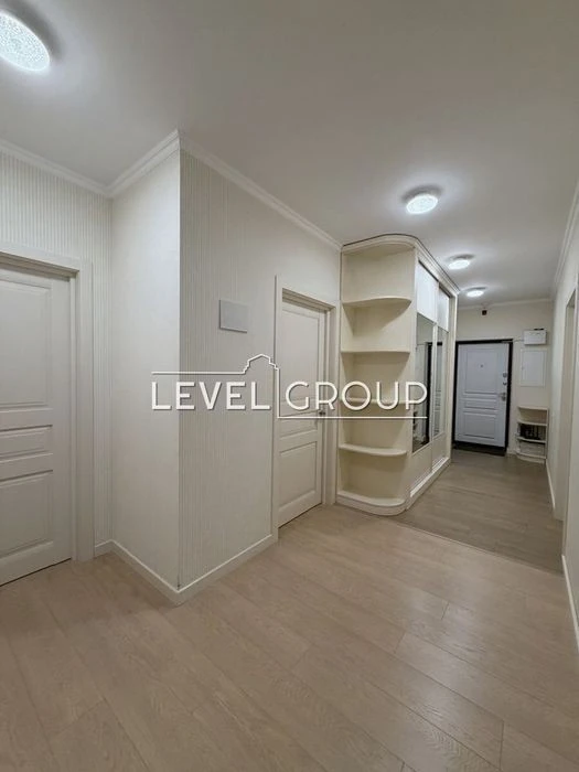 3 apartments for sale in the residential complex Novomostytsko-Zamkovetsky