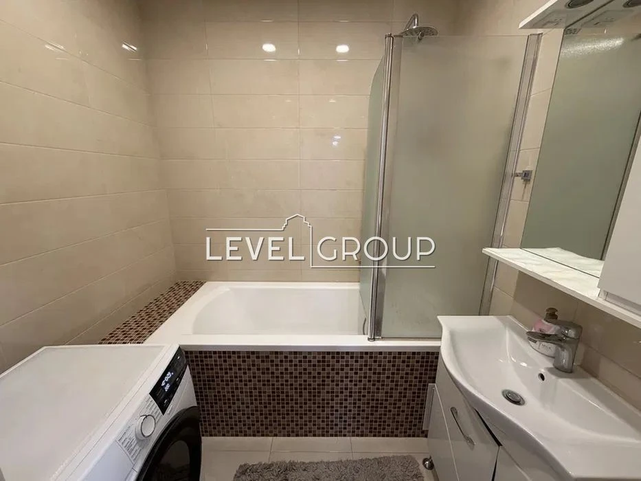 3 apartments for sale in the residential complex Novomostytsko-Zamkovetsky