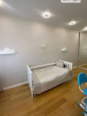 Продаж 2к квартири 42 кв. м на вул. Джохара Дудаєва 14 • ID
