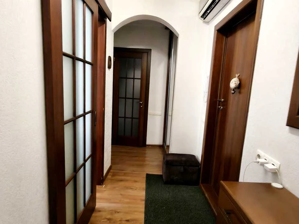 Квартира. Дніпро, Семафорна вул.