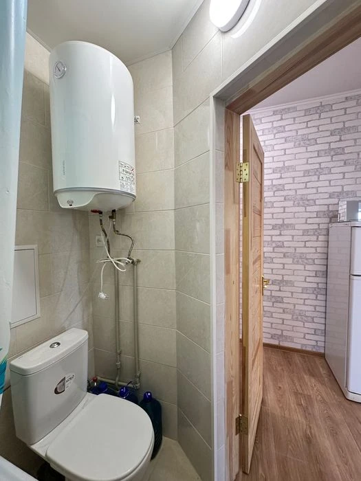 I will sell a 2-room apartment in the center of St. Serova Naberezhnaya, 10 (Yuliush